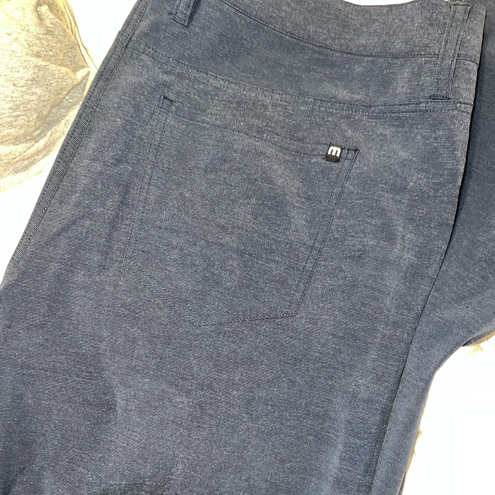 Travis Matthew Men’s Pants size 40